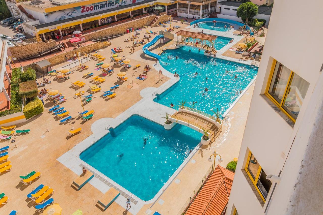 Sunny Flat W/ Balcony & Pool By Lovelystay Portimão Eksteriør billede